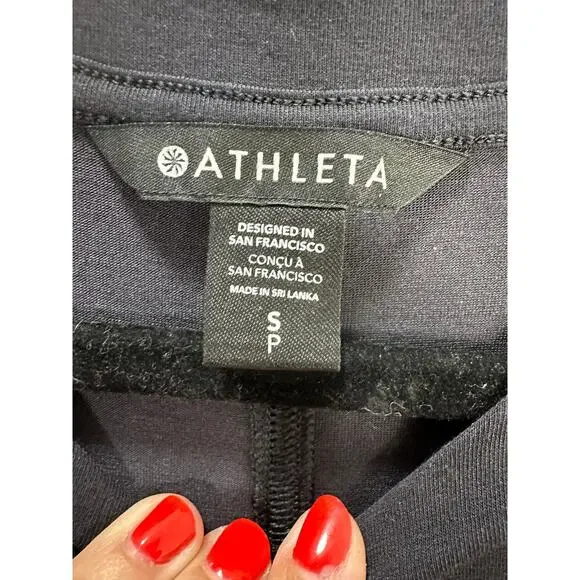 Athleta Women’s Tranquility Top Black Yoga Activewear Outdoor Shirt size Small - Picture 6 of 8